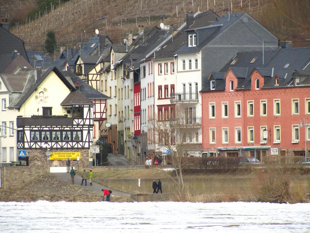 Ferienwohnung Mosel Panorama Zell Exterior foto