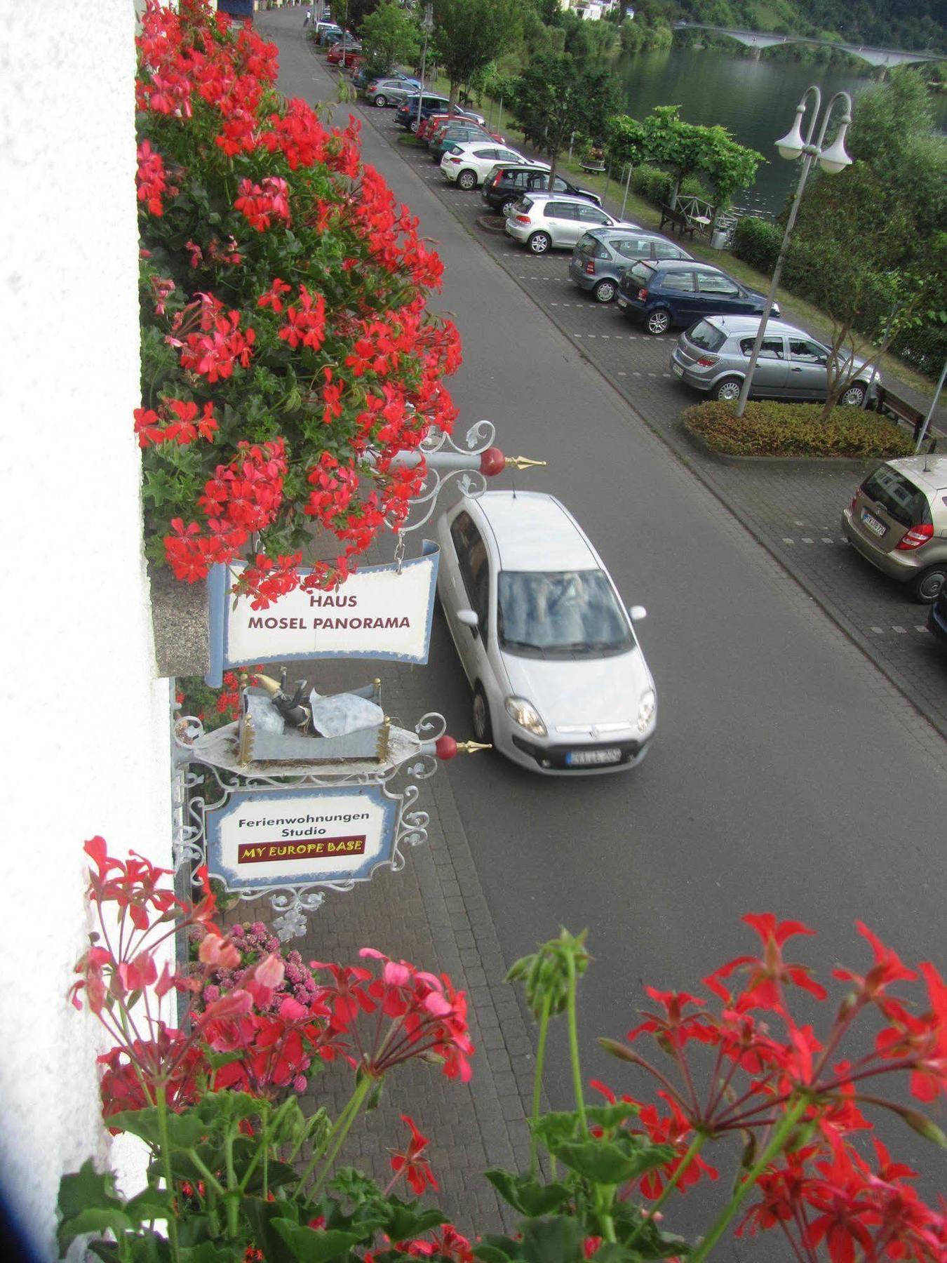 Ferienwohnung Mosel Panorama Zell Exterior foto